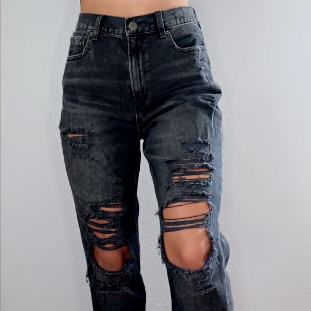 American Eagle Mom Jean